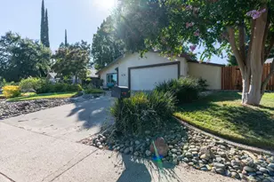 8025 Larwin Dr, Citrus Heights, CA 95610 - Photo 2