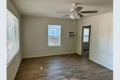 623 N Stockton Street, Stockton, CA 95203 - Photo 4