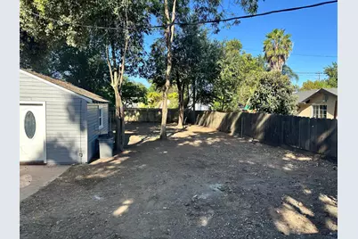 623 N Stockton Street, Stockton, CA 95203 - Photo 14