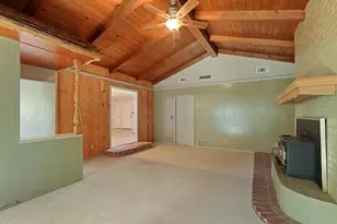3805 Bonnie Ln, Stockton, CA 95204 - Photo 12