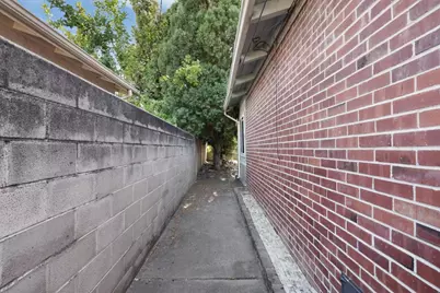 3805 Bonnie Lane, Stockton, CA 95204 - Photo 42