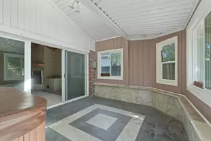 3805 Bonnie Ln, Stockton, CA 95204 - Photo 32