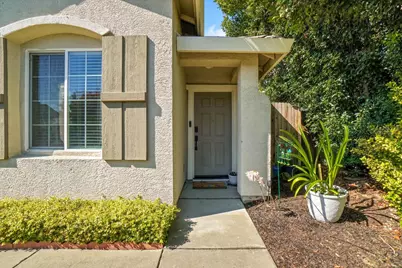 1833 Morning Mist Way, Roseville, CA 95747 - Photo 4