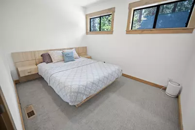 8681 Rainbow Avenue, Kings Beach, CA 96143 - Photo 20