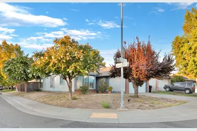 5005 Cumbrae Isle Way, Antelope, CA 95843 - Photo 2