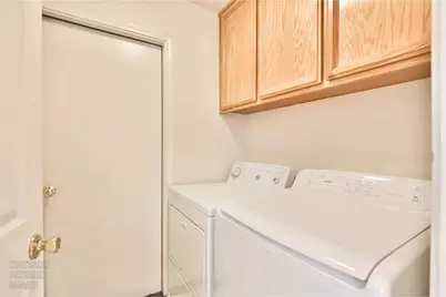 5005 Cumbrae Isle Way, Antelope, CA 95843 - Photo 16