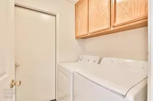 5005 Cumbrae Isle Way, Antelope, CA 95843 - Photo 16