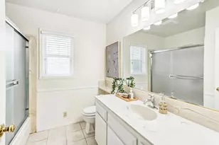 1294 Noonan Dr, Sacramento, CA 95822 - Photo 28