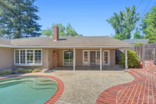 1294 Noonan Dr, Sacramento, CA 95822 - Photo 38