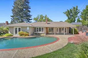 1294 Noonan Dr, Sacramento, CA 95822 - Photo 32