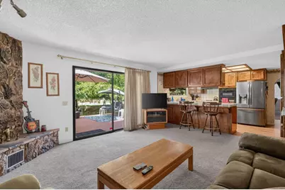 8736 Mackey Road, Elk Grove, CA 95624 - Photo 16