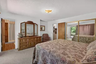 8736 Mackey Rd, Elk Grove, CA 95624 - Photo 40