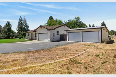 8736 Mackey Road, Elk Grove, CA 95624 - Photo 2