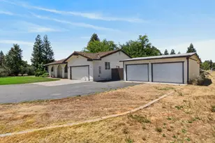 8736 Mackey Rd, Elk Grove, CA 95624 - Photo 2