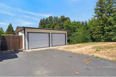 8736 Mackey Road, Elk Grove, CA 95624 - Photo 4
