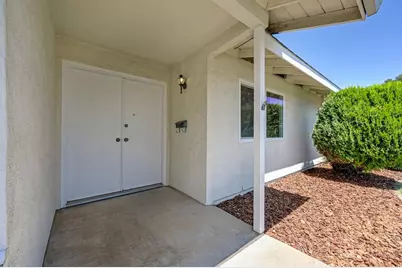 9700 Parktree Way, Elk Grove, CA 95624 - Photo 6