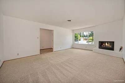 9700 Parktree Way, Elk Grove, CA 95624 - Photo 10