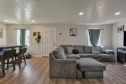 710 S Stockton Street, Lodi, CA 95240 - Photo 8