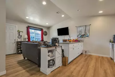 710 S Stockton Street, Lodi, CA 95240 - Photo 42
