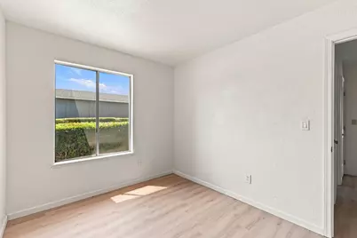 475 Peerless Way #6, Tracy, CA 95376 - Photo 22