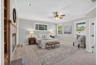 715 Lake Front Drive, Sacramento, CA 95831 - Photo 38