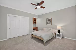 715 Lake Front Dr, Sacramento, CA 95831 - Photo 58