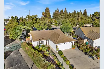 8428 New York Drive, Stockton, CA 95210 - Photo 44