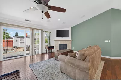 10361 Malaga Way, Rancho Cordova, CA 95670 - Photo 20