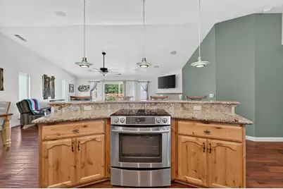 10361 Malaga Way, Rancho Cordova, CA 95670 - Photo 14