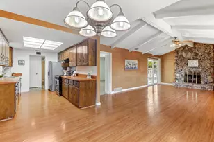 6995 Wavecrest Way, Sacramento, CA 95831 - Photo 14