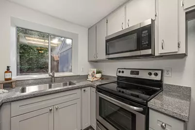 1029 Cirby Oaks Way, Roseville, CA 95678 - Photo 16