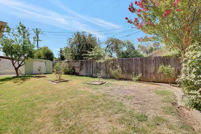 1122 E 19th Street, Marysville, CA 95901 - Photo 32