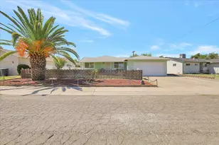 1122 E 19th St, Marysville, CA 95901 - Photo 2