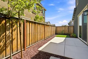 1803 Italia Wy, Tracy, CA 95377 - Photo 40