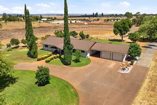 6323 Excelsior Rd, Sacramento, CA 95829 - Photo 4