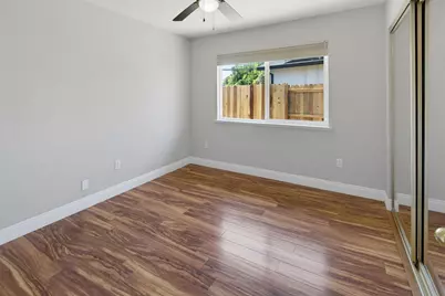 9894 Meteor Drive, Sacramento, CA 95827 - Photo 34
