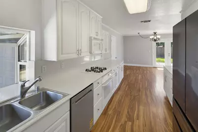 9894 Meteor Drive, Sacramento, CA 95827 - Photo 22