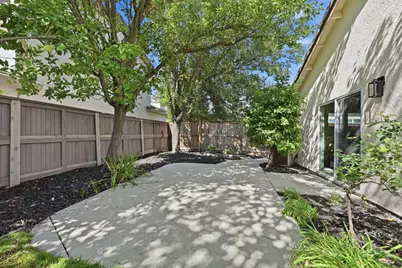 81 Bombay Circle, Sacramento, CA 95835 - Photo 32