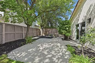 81 Bombay Cir, Sacramento, CA 95835 - Photo 32
