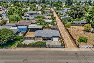 12821 Main St, Waterford, CA 95386 - Photo 20