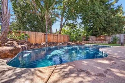 8999 Richborough Way, Elk Grove, CA 95624 - Photo 48