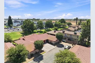 933 Barnett Way, Madera, CA 93637 - Photo 26