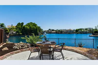 2236 Clear Lake Court, Tracy, CA 95304 - Photo 4
