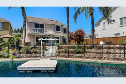 2236 Clear Lake Court, Tracy, CA 95304 - Photo 8