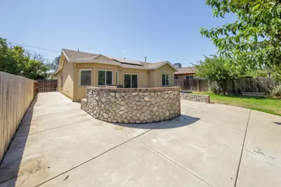 946 S Gertrude Avenue, Stockton, CA 95215 - Photo 40
