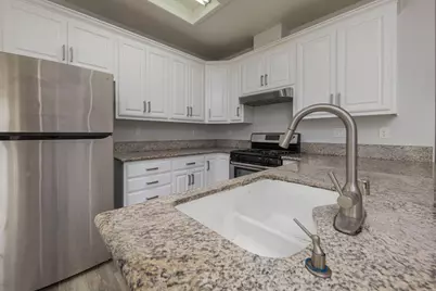 946 S Gertrude Avenue, Stockton, CA 95215 - Photo 16