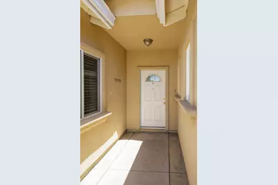 946 S Gertrude Avenue, Stockton, CA 95215 - Photo 8
