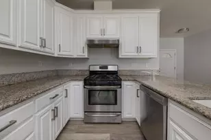 946 S Gertrude Ave, Stockton, CA 95215 - Photo 18