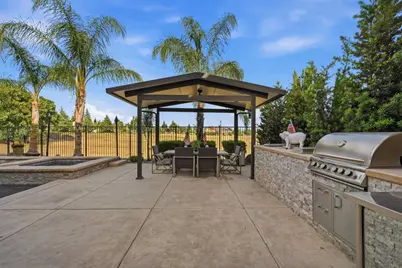1607 Redmond Drive, Rocklin, CA 95765 - Photo 62