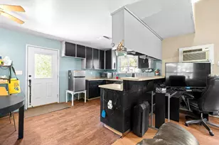 858 Cleveland Ave, Chico, CA 95928 - Photo 6
